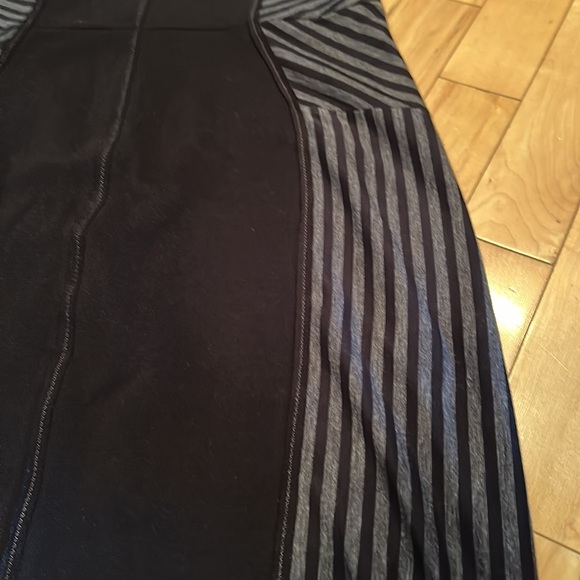 BCBG MaxAzria Dress - Picture 8 of 9